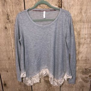 Gray Long-Sleeved Shirt with Lace